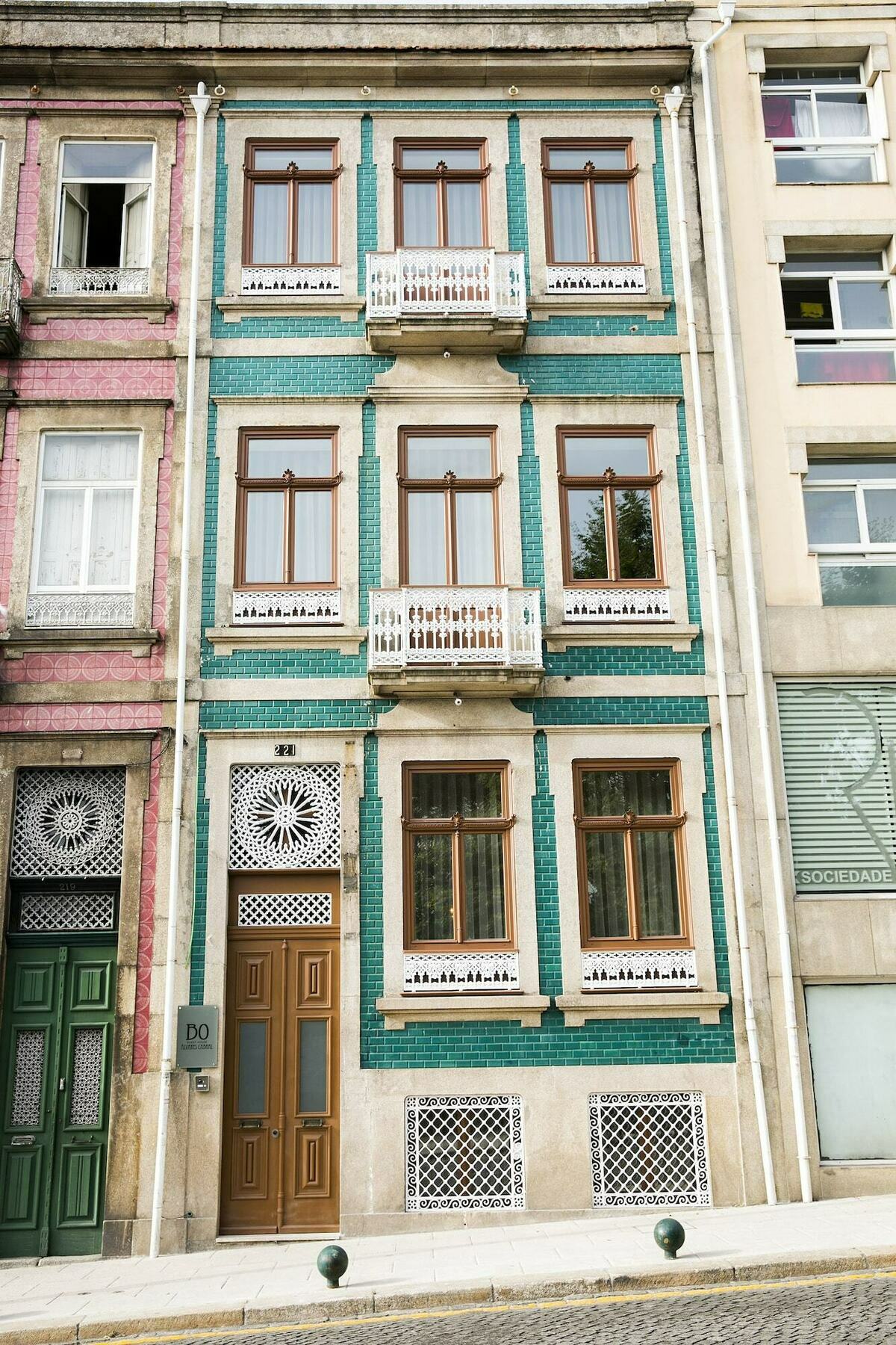 BO - Álvares Cabral GuestHouse Porto Exterior foto